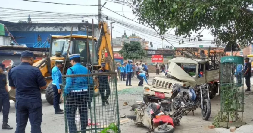 पेप्सीकोलामा बस दुर्घटनामा हुँदा दर्जन बढि घाइते