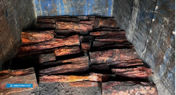 कपिलवस्तुमा रक्त चन्दनसहित ८ जना पक्राउ