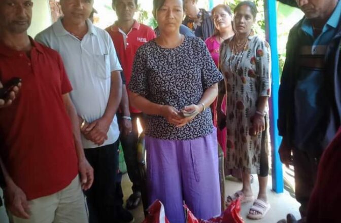 अग्नि पिडित तामाङलाई सहयाेग जुट्नेक्रम जारि