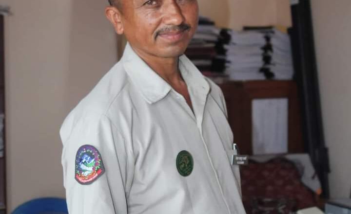 संखुवासभामा निकुञ्जका कर्मचारी मृत भेटिए