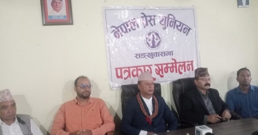 जलश्रोतमा जिल्लाबासिको सहभागिता बढाउन पहल गर्छूः उर्जामन्त्री खड्का