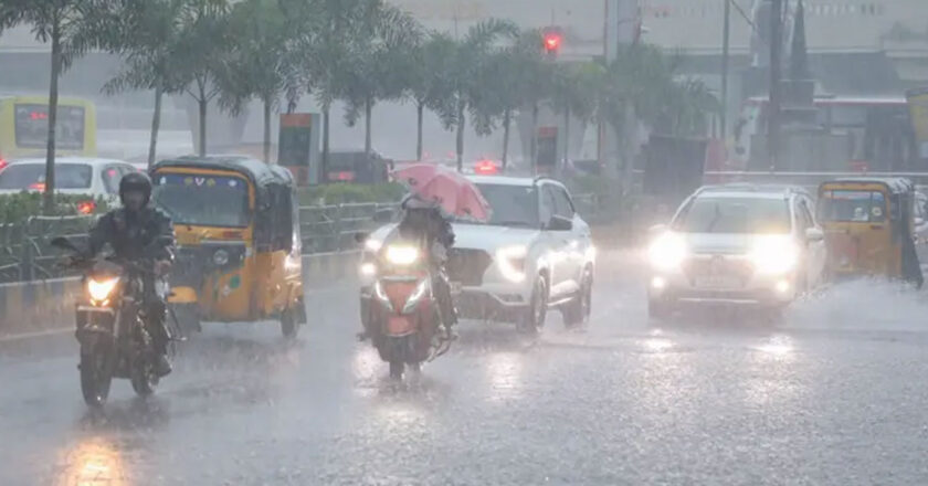 फेङ्गल आँधीले तमिलनाडुमा भारी वर्षाको आशंका, आसपासका जिल्लामा विद्यालय बन्द