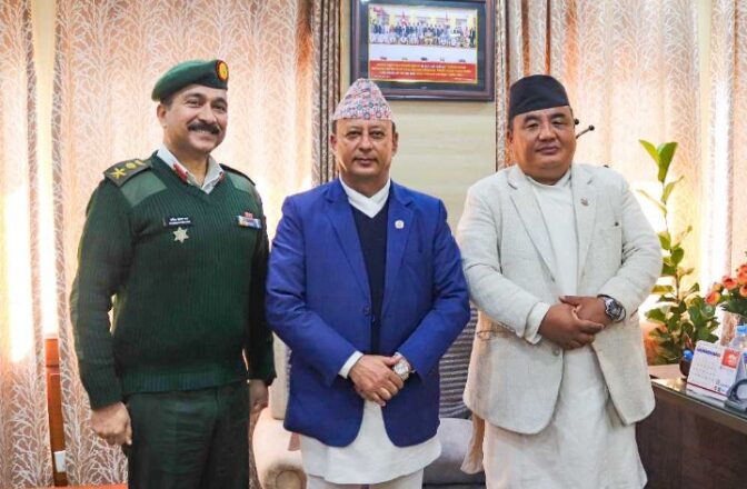 खाँदबारी–किमाथांका सडक चाँडो सञ्चालनमा ल्याउन उर्जामन्त्री खड्काको आग्रह