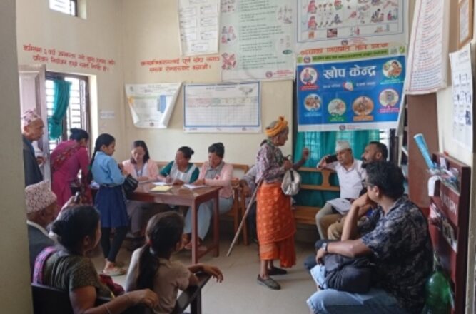 रेडक्रसद्वारा निशुल्क स्वास्थ्य शिवीर संचालन