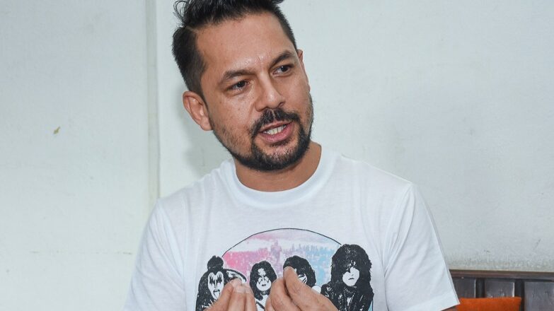 गायक रामकृष्ण ढकालद्वारा साइबर ब्युरोमा उजुरी