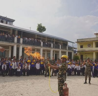 शिहेश्वरि माध्यमिक विद्यालय मकालु-५ नुममा एकदिवसिय बिपद प्रतिकार्य तालिम